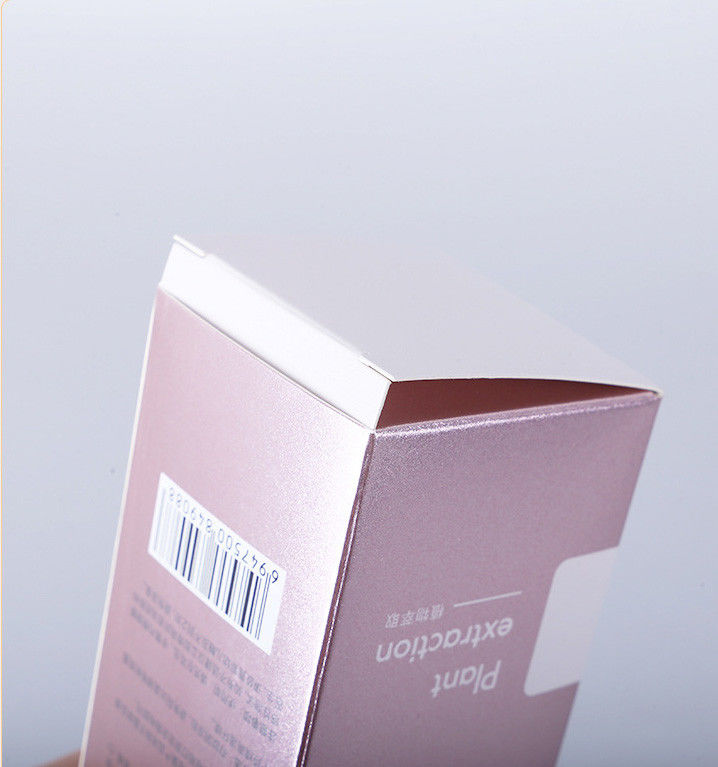 Des boîtes d'emballage de soins de la peau cosmétiques de luxe avec une couleur dorée rose