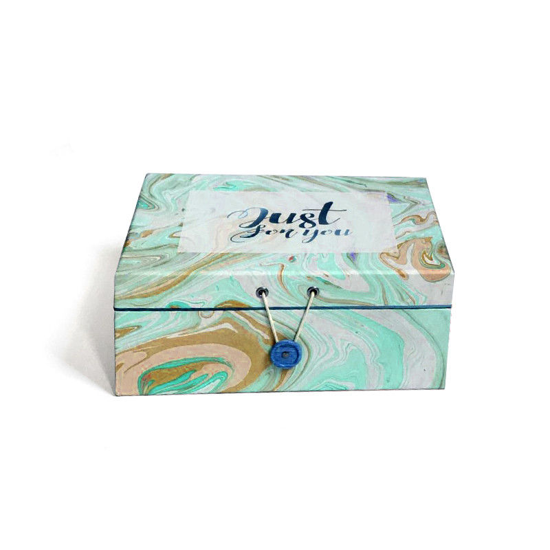 Boîte de cadeau d'emballage coloré avec bouton crochet pour bouteille de parfum