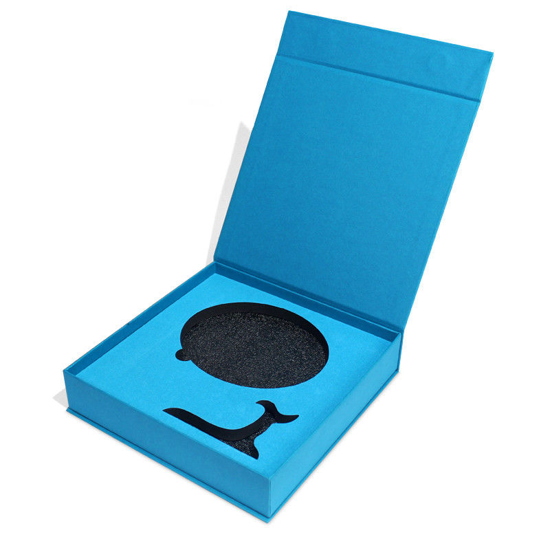 Boîte d'emballage cadeau magnétique bleue faite pour des produits avec mousse et design personnalisé