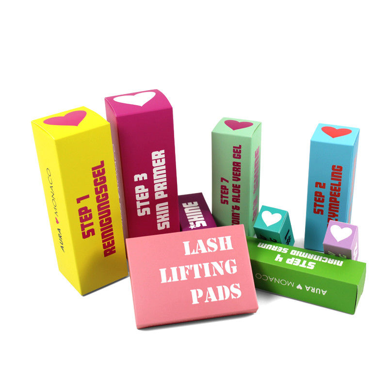 Boîte cadeau cosmétique imprimée en couleur Emballage Bouteilles de lotion de différentes tailles Pour les produits de soins de la peau
