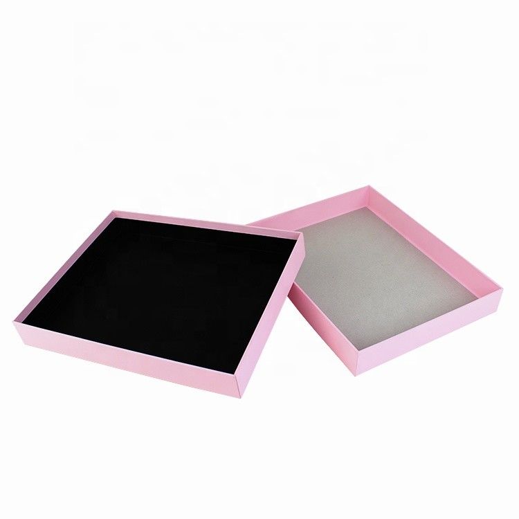 Boîte cosmétique en papier sur mesure Boîte cadeau rose avec surface de velours Idéal pour les équipements de beauté