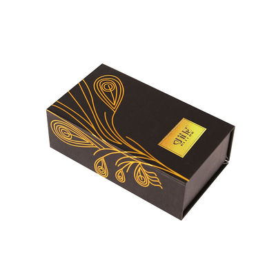 Boîte d'emballage de parfum noir de luxe avec carton