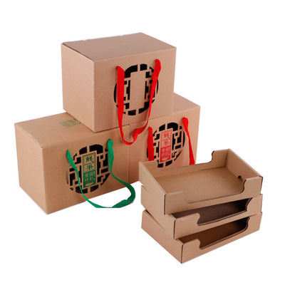 Plateaux en carton recyclables pour les aliments avec poignée