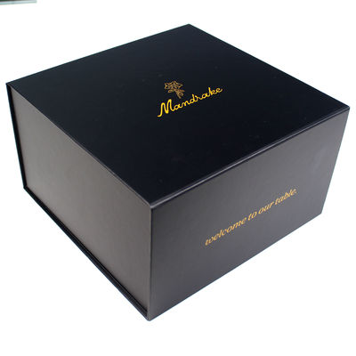 Boîte cadeau de beauté pliable en noir avec carton rigide et taille personnalisée